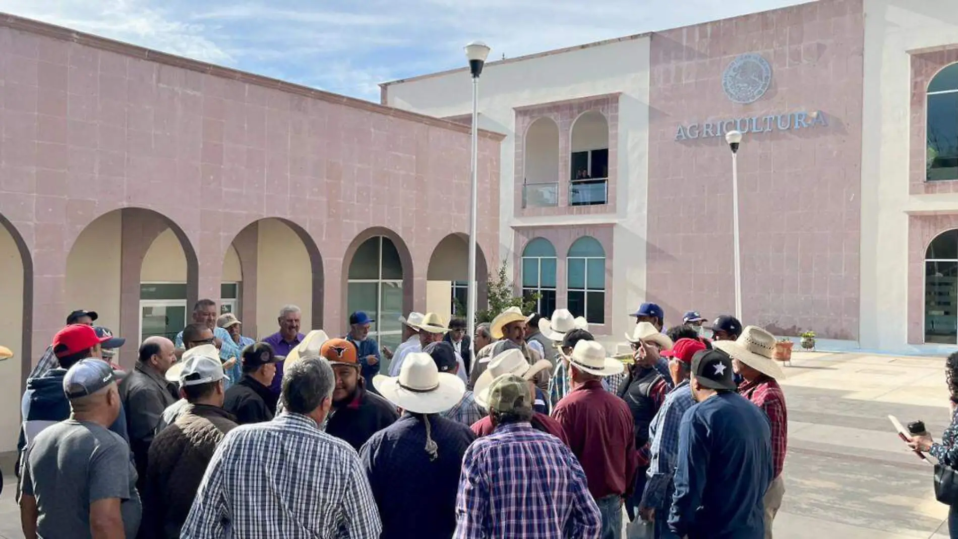 Protesta de productores en Sader2